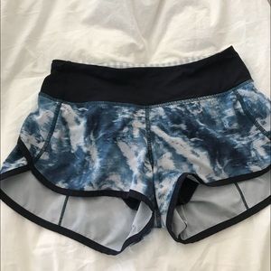 Lululemon speed athletic shorts